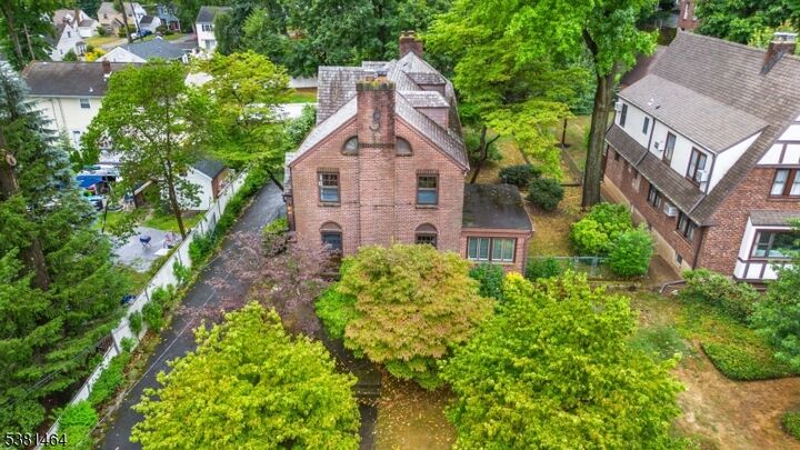 Property Photo: 269 Poplar Ave NJ 07601