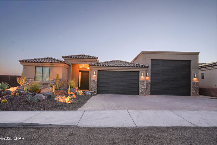 Property Photo:  3195 Oro Grande Blvd  AZ 86406 