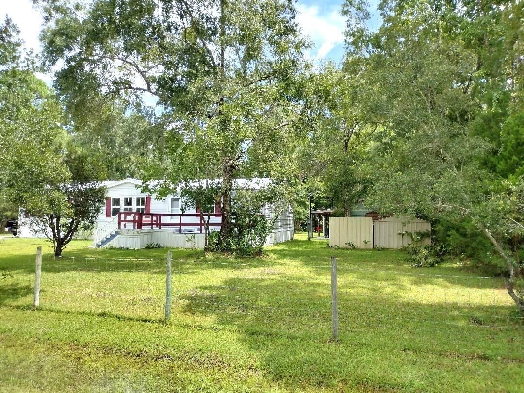 Property Photo: 1537 Bayberry Street FL 32110