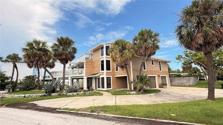 3104 S Maritana Drive  St Pete Beach FL 33706 photo