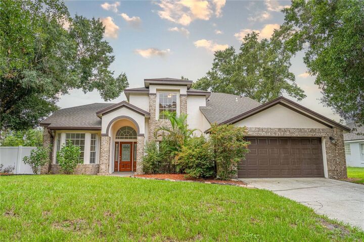 Property Photo: 515 Bentley Street FL 32765