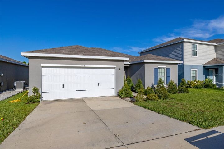 Property Photo:  1072 Kobuk Street  FL 33844 