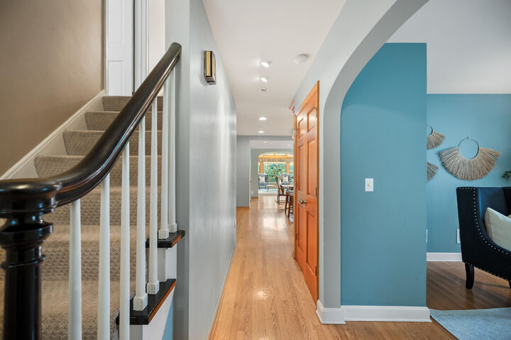 Property Photo:  5160 N Kent Ave  WI 53217 