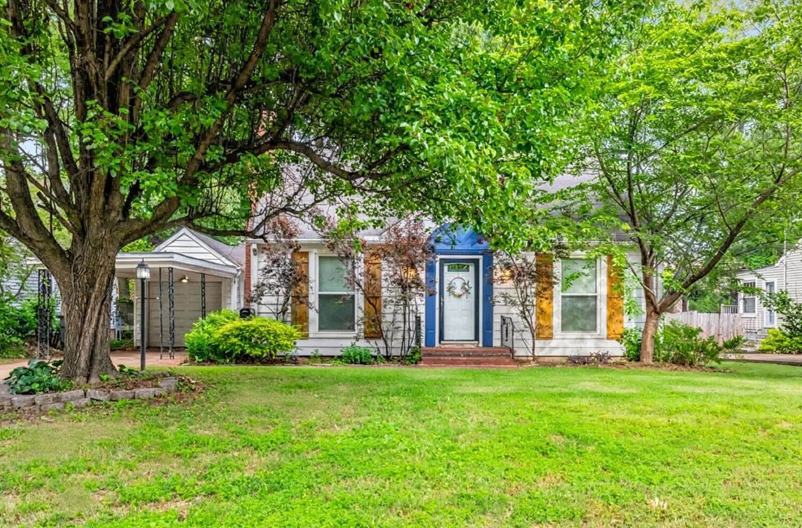 Property Photo: 18 N Reese St TN 38111