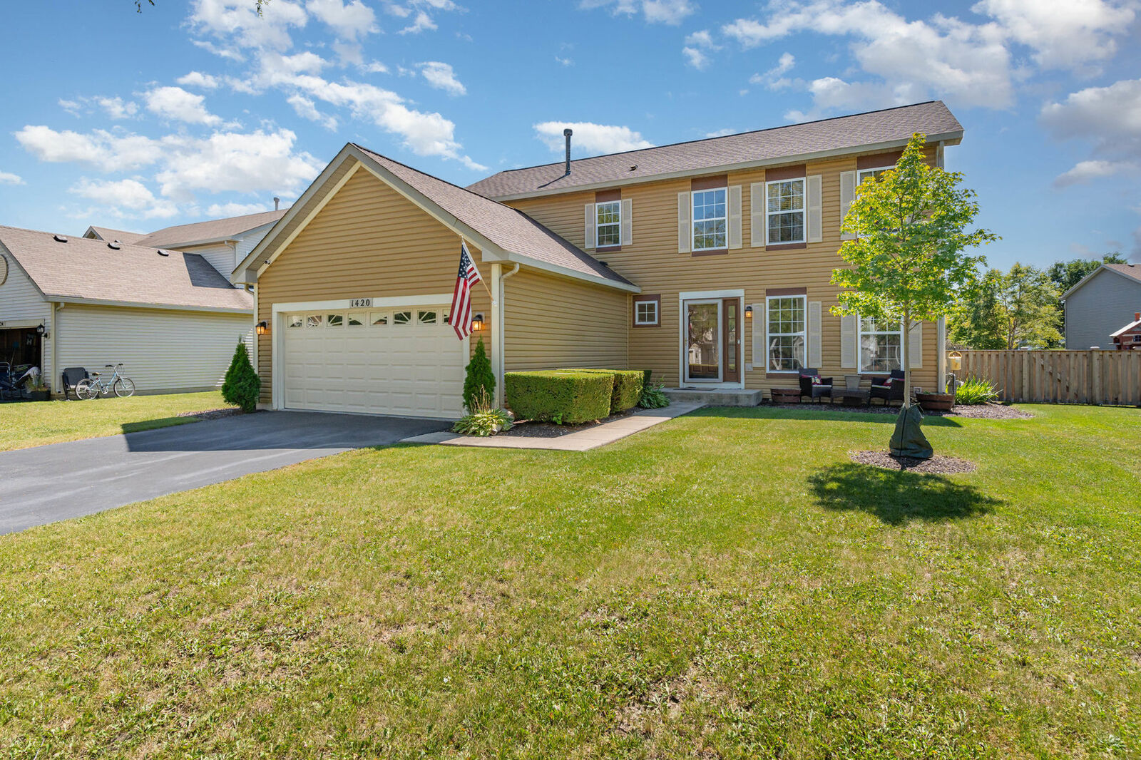 Property Photo:  1420 Marigold Lane  IL 60447 