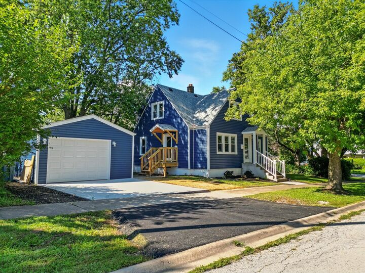 Property Photo:  129 Dorsetshire Drive  IL 60475 