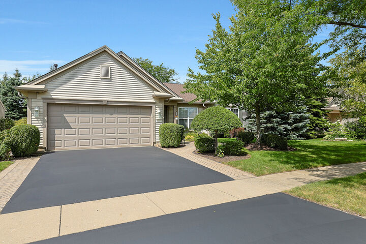 Property Photo: 12255 Arlington Drive IL 60142