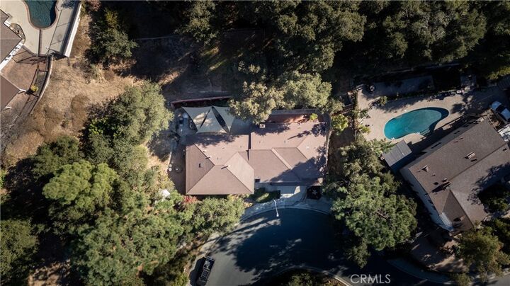Property Photo:  2541 Sleepy Hollow Drive  CA 91206 