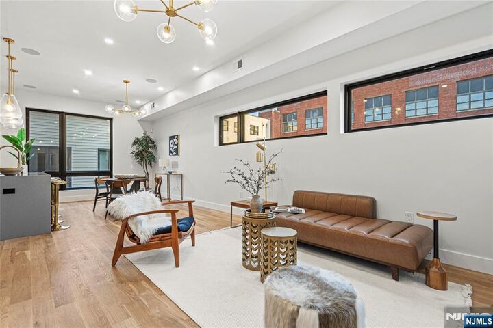Property Photo: 32 Hancock Avenue 3 NJ 07307