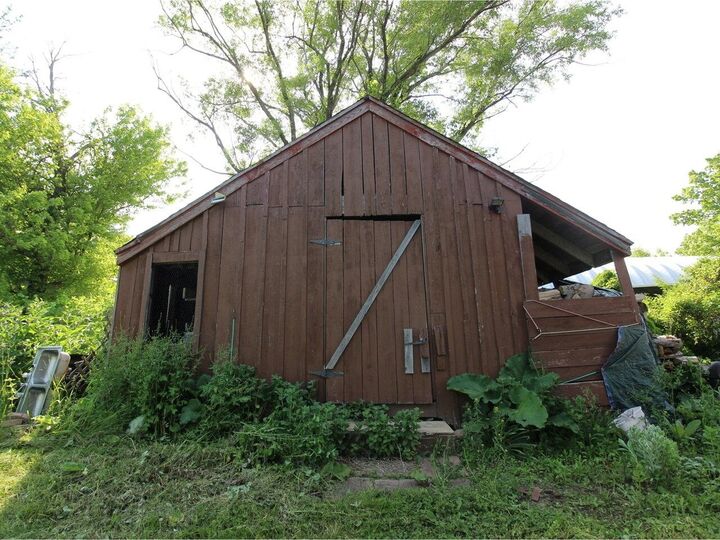 Property Photo: 152 Butternut Road VT 05495