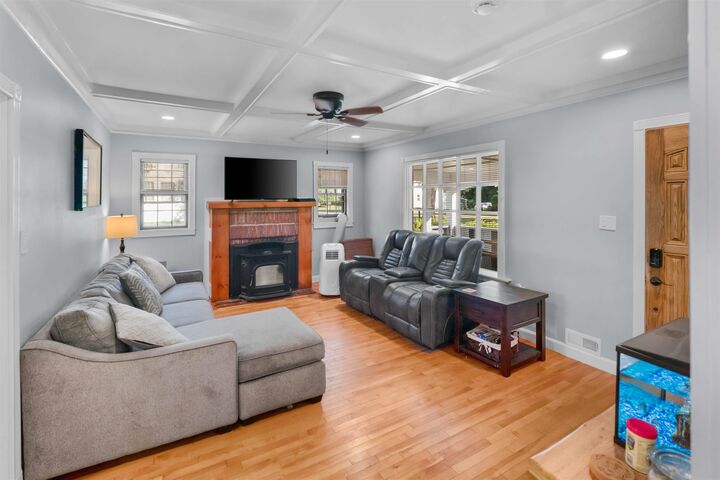 Property Photo: 15 W Pine Street NH 03865