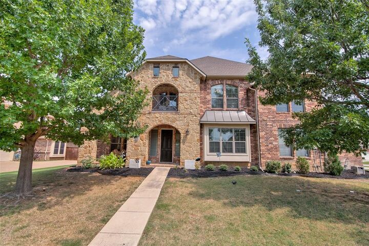 Property Photo:  1204 Sand Jack Drive  TX 76208 