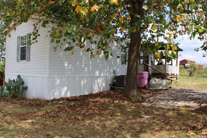 Property Photo: 4570 Zinc Road AR 72601