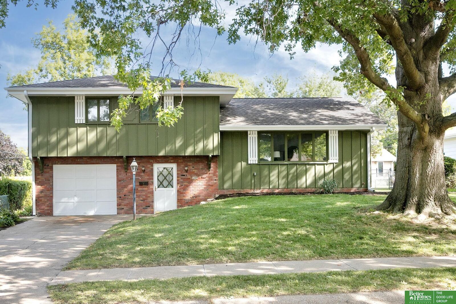 Property Photo: 12590 O Street NE 68137