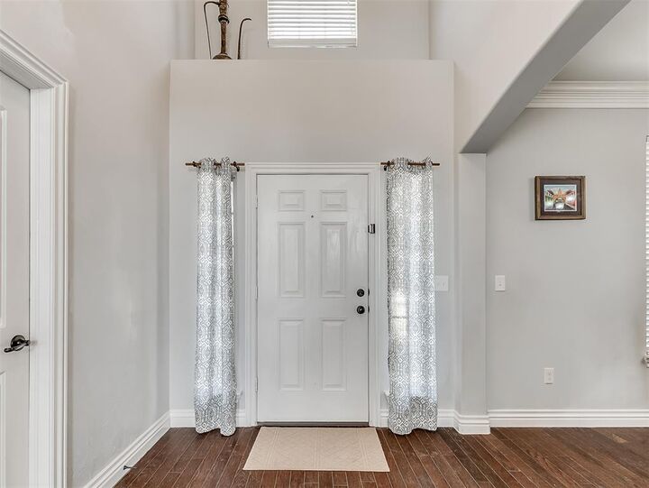 Property Photo: 5900 NW 160th Street OK 73013