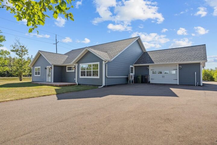 Property Photo:  9 Lakeside Road  PE C0A 1S0 