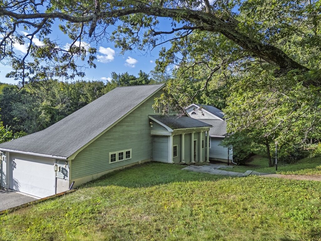 Property Photo:  426 Conant Rd.  MA 02493 
