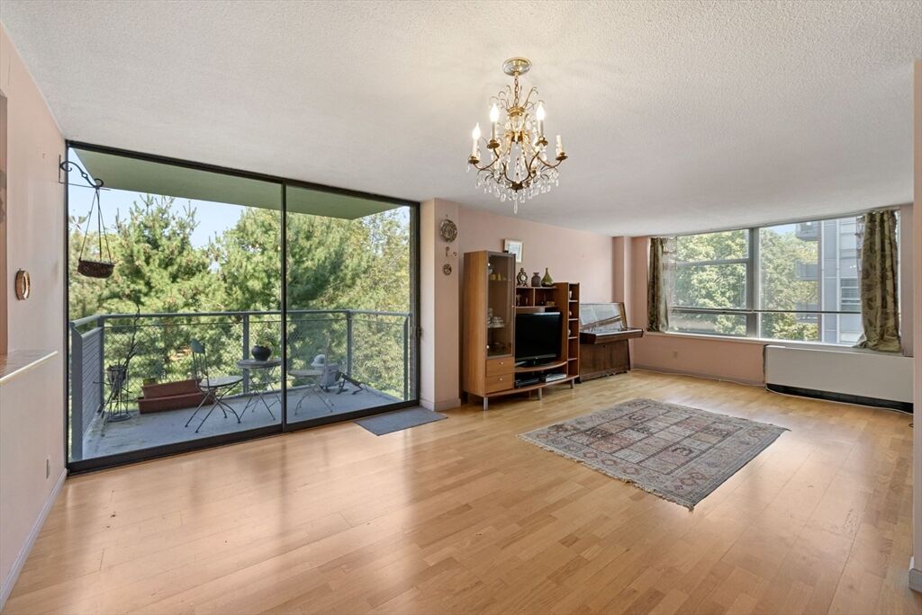 Property Photo:  80 Park St 55  MA 02446 