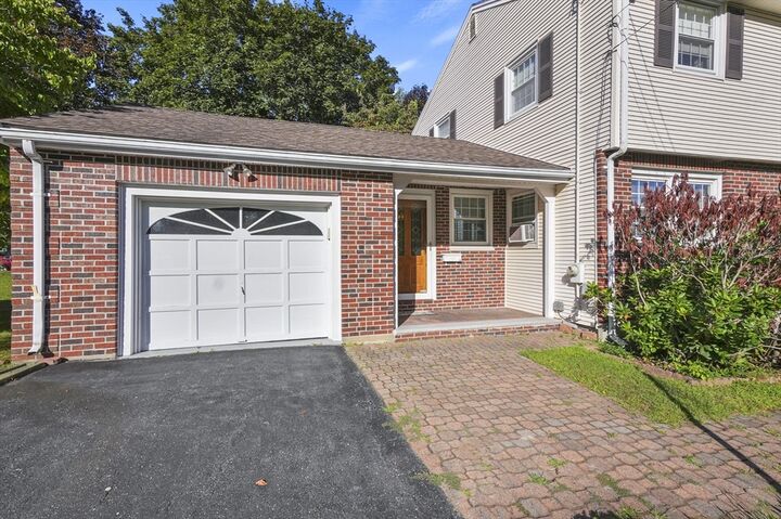 Property Photo:  198 Trull Lane E  MA 01852 