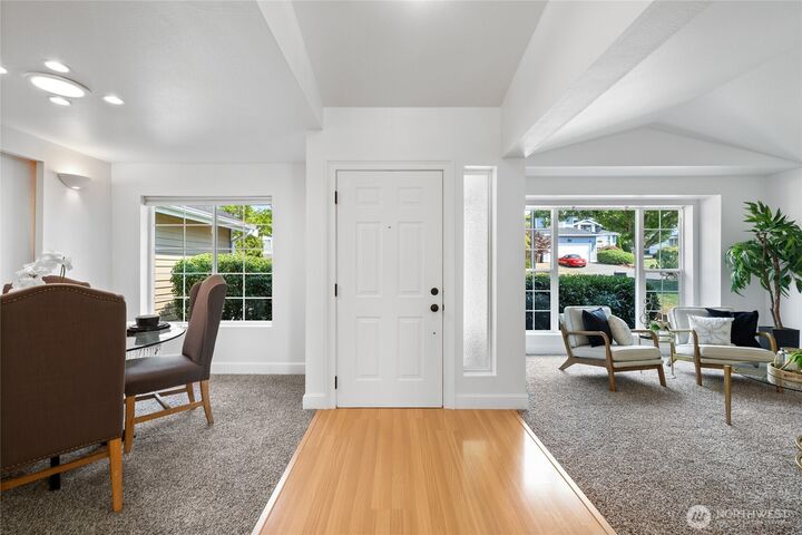 Property Photo: 3906 47th Avenue NE WA 98422