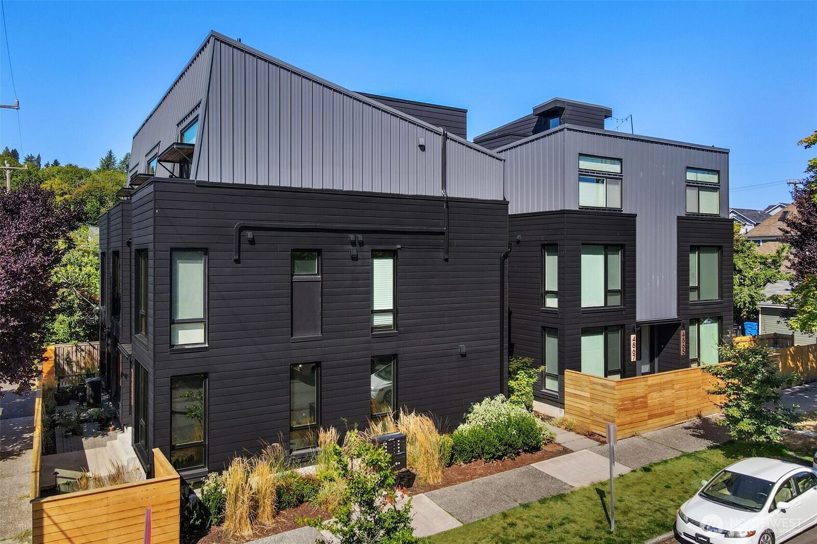 Property Photo:  4869  35th Avenue S  WA 98118 