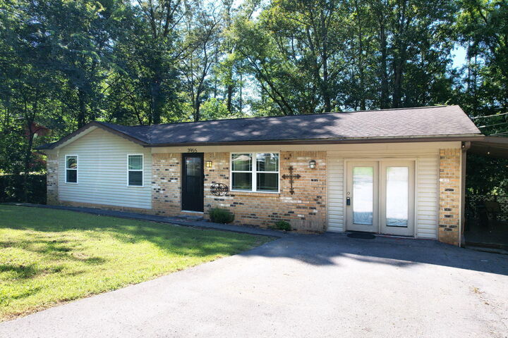 Property Photo:  3955 Lynncrest Drive NE  TN 37323