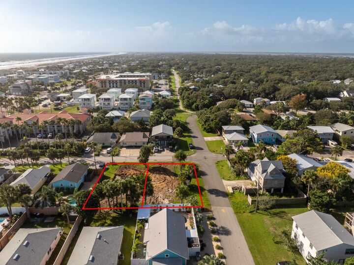 Property Photo:  118 9th St.  FL 32080