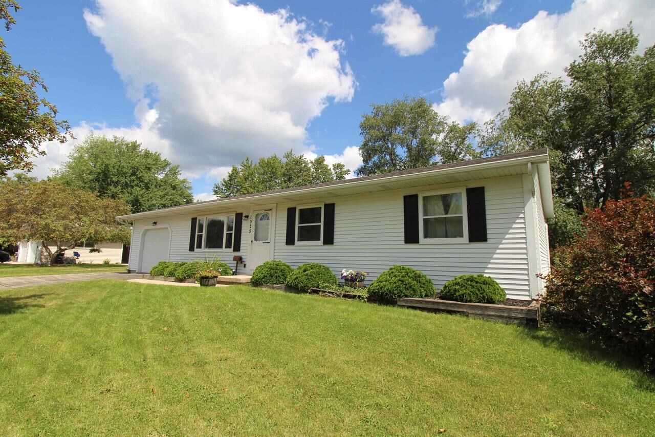 Property Photo: 1325 North Page Street WI 53589
