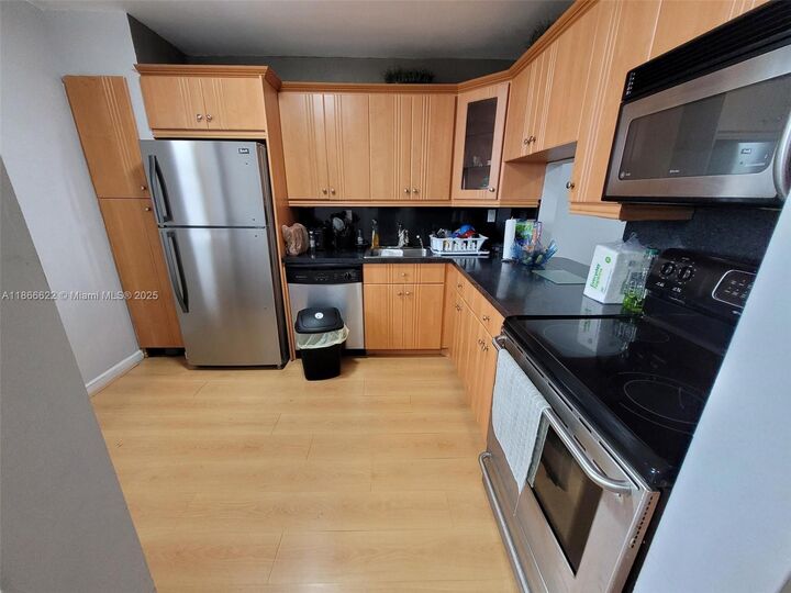 Property Photo: 1401 NE Miami Gardens Dr 993 FL 33179