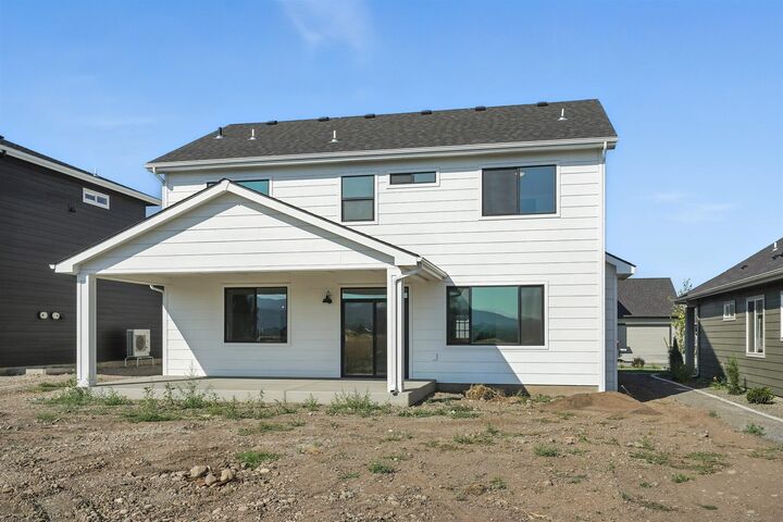 Property Photo:  1778 N Umatilla St  WA 99019 