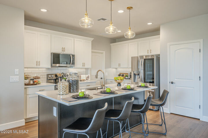Property Photo: 1573 N Ruff Court AZ 85614