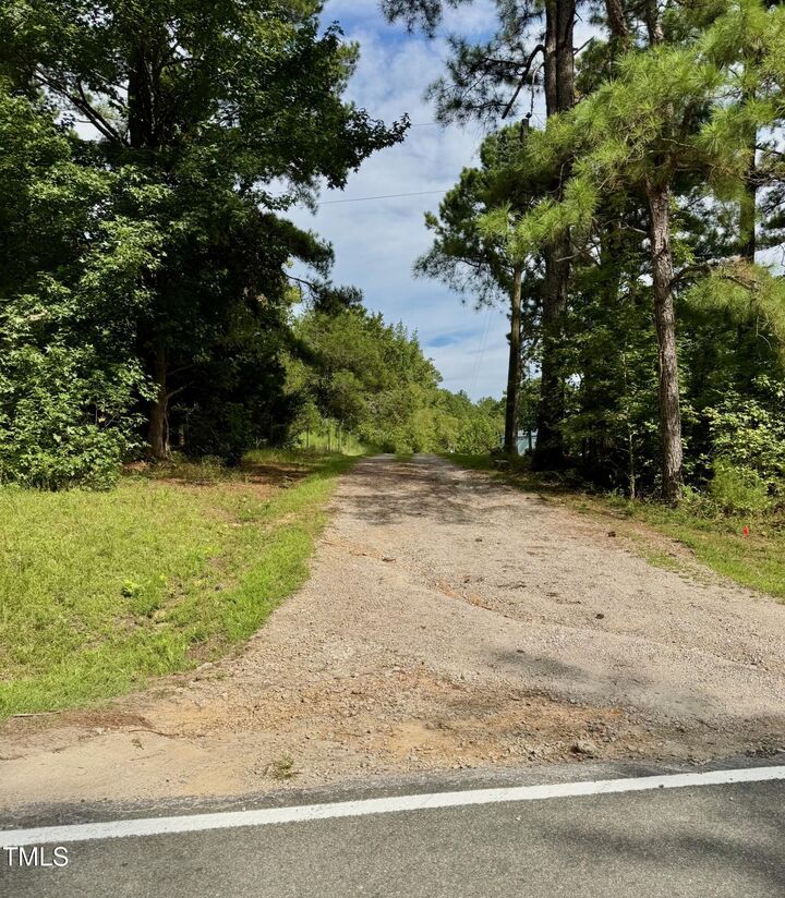 Property Photo: 708 Tollie Weldon Road NC 27537
