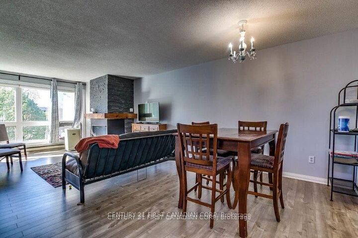 Property Photo: 5 Jacksway Crescent 317 ON N5X 3T6