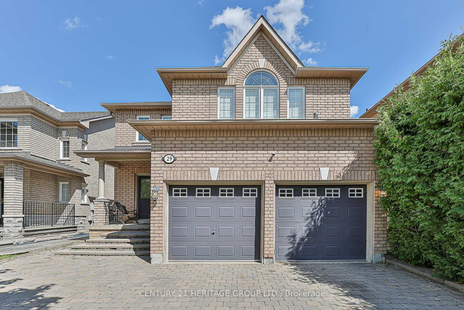Property Photo: 29 Eminence Road ON L4K 5K1
