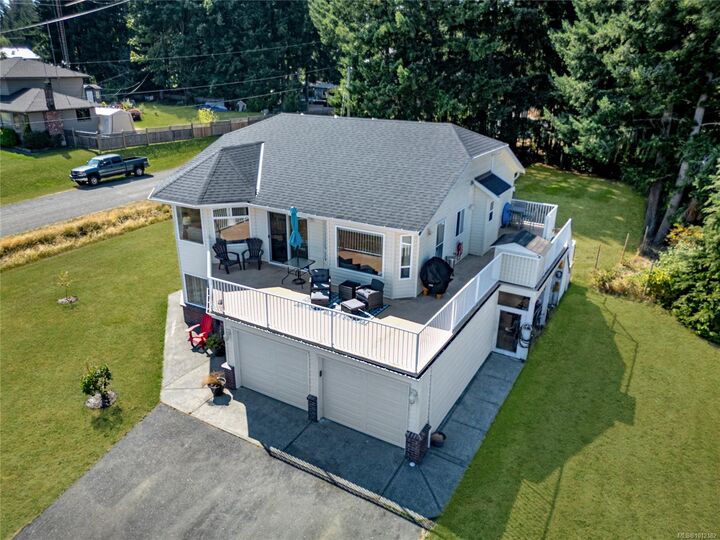 Property Photo: 2207 June Rd BC V9J 1X9