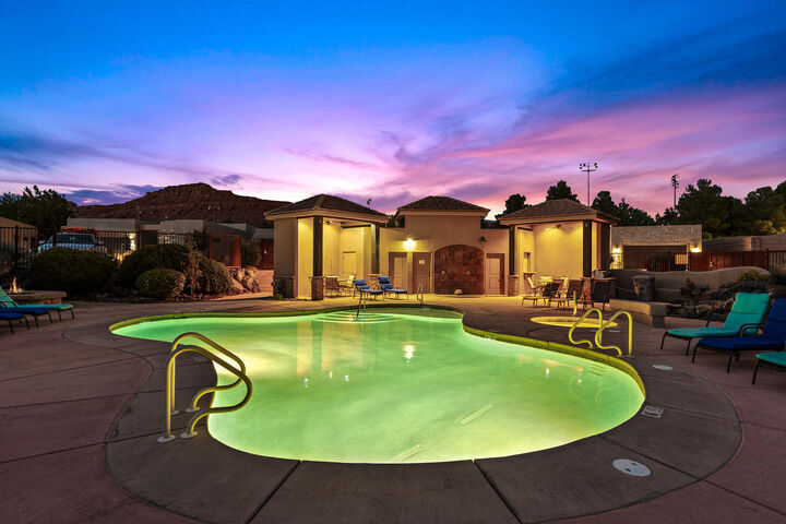 Property Photo: 2090 N Tuweap Dr #13 UT 84770