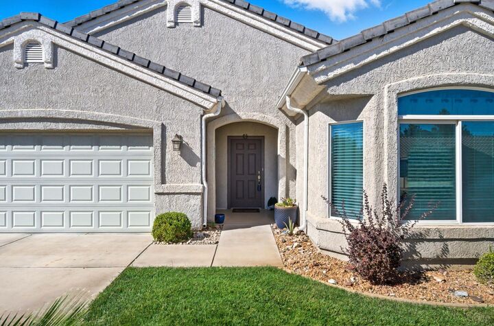 Property Photo: 4518 Clear Creek Ln UT 84790