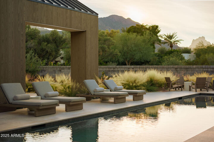 Property Photo:  6209 N Casa Blanca Drive  AZ 85253 