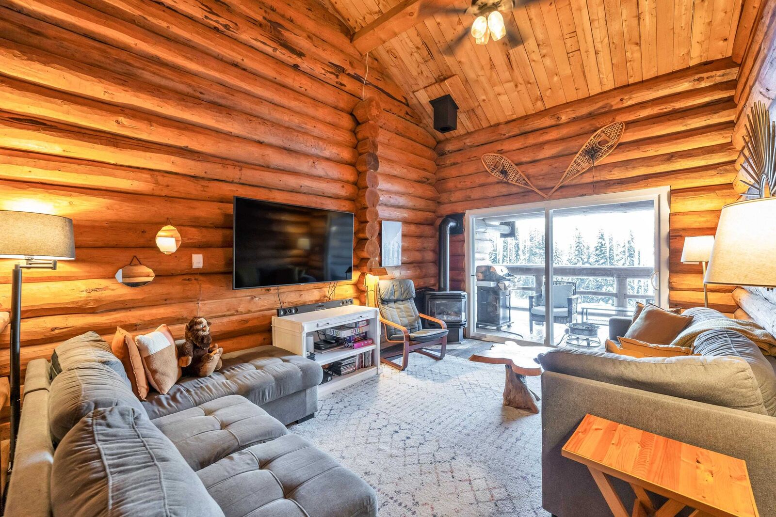 Property Photo: 20619 Edelweiss Drive 2 BC V0M 1A1