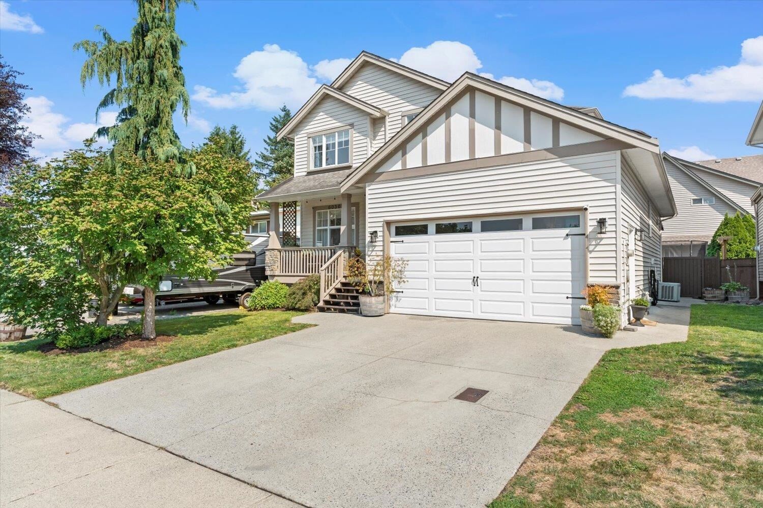 Photo de la propriété: 6030 Glenmore Drive BC V2R 2H5