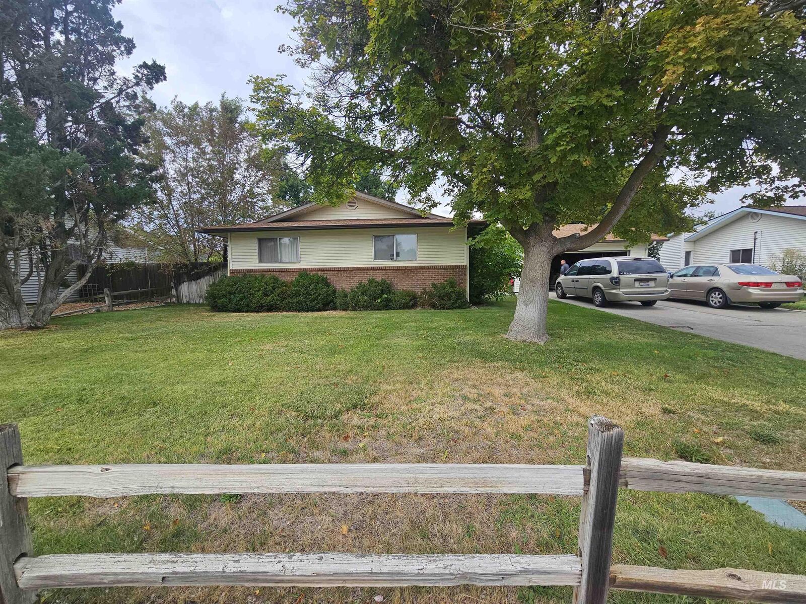 Property Photo:  1120 E 8th North  ID 83647 