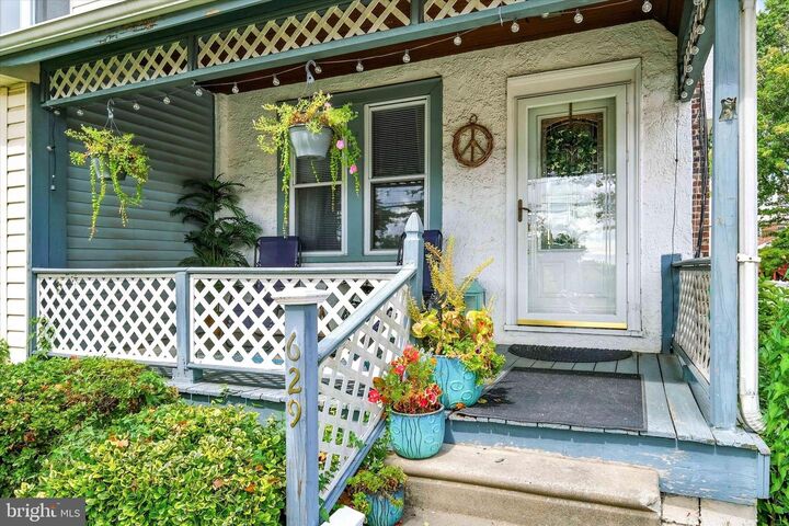 Property Photo: 629 10th Avenue PA 19076
