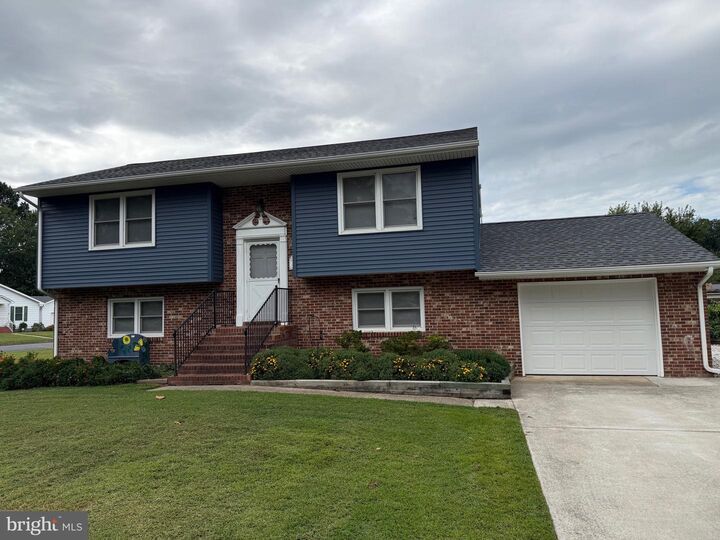 Property Photo: 9 Merryweather Drive MD 21613