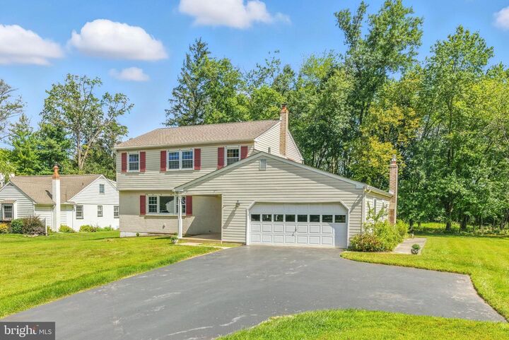 Property Photo: 3218 Nottingham Road PA 19403