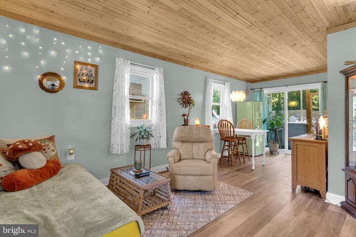 Property Photo:  10957 Chesapeake Drive  MD 20657 