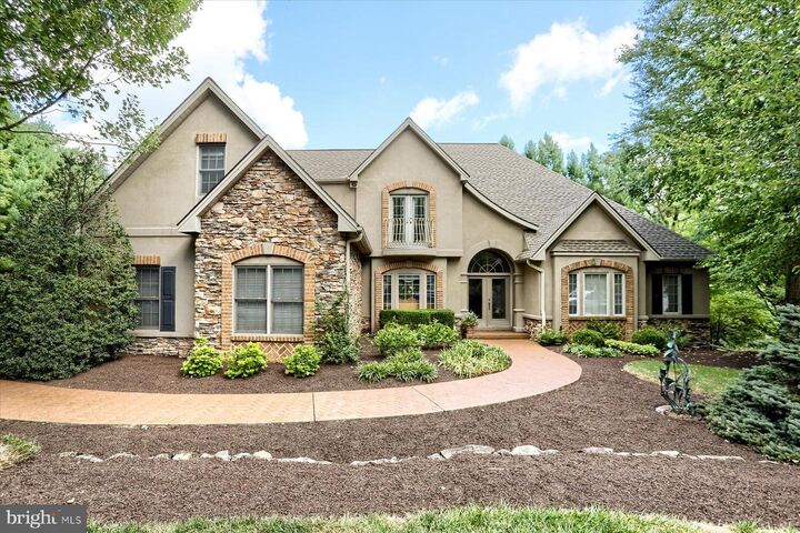 21 Westwind Drive  Lemoyne PA 17043 photo