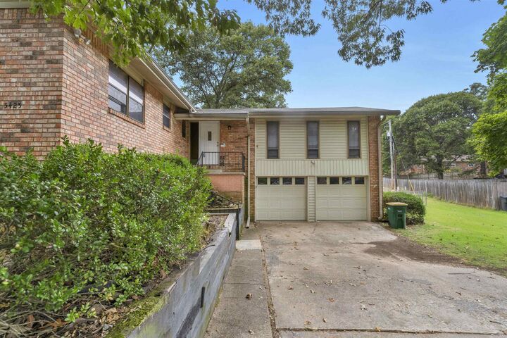 Property Photo:  5425 Randolph Street  AR 72116 