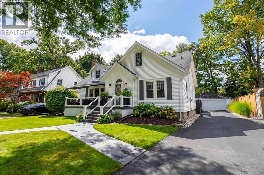 Property Photo: 147 Norman Street ON N7T 6V6