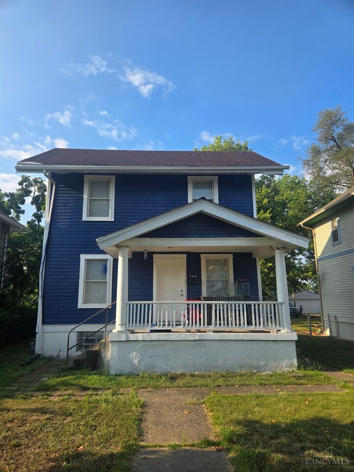 704 Fourteenth Avenue  Middletown OH 45044 photo