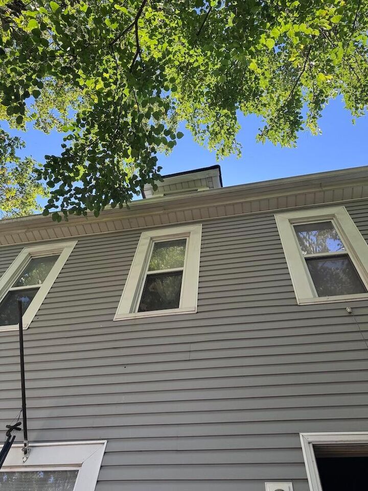 Property Photo:  141 N Guilford Avenue  OH 43222